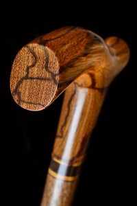 ไม้เท้าไม้ปรับได้พร้อมนอตหลายอันไม้เท้าทำจากไม้สำหรับผู้สูงอายุตามมาตรฐานสากล - Product Image 3