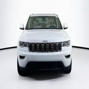 2022 JE GR CHE-ROKEE 4WD BAJO KILOMETRAJE AUTOMÁTICO LAREDO E SUV CROSSOVER - Product Image 1