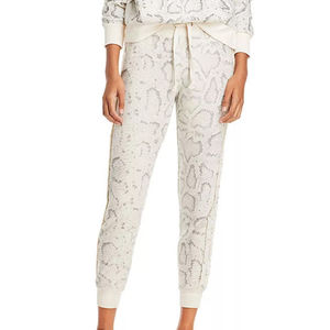 Ensemble de survêtement streetwear d'hiver personnalisé pour femme, imprimé, 100 % coton, haute qualité, vente en gros - Product Image 4