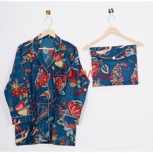 Ensemble de pyjama en satin pour femmes vêtements de nuit en coton ODM Supply vêtements de nuit pour filles ensemble de pyjamas en satin pour femmes - Product Image 3