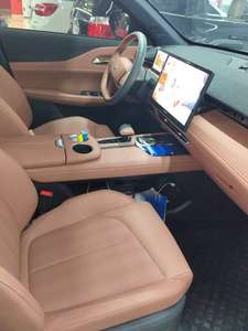 UNI-Z 2025-2026 Edición Premium 1.5T EV 5 Plazas Pintura Original - Product Image 6