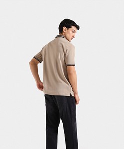 Polo de nuevo diseño a la moda, liso, transpirable, venta al por mayor, nuevo estilo, camisetas polo cómodas de ajuste clásico para hombre - Product Image 3