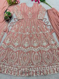 Nouveau haut en satin américain de créateur avec costume palazo au prix de gros avec des matériaux de qualité supérieure - Product Image 4