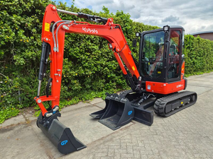 รถขุดขนาดเล็ก Kubota U36-4 น้ำหนัก 3.9 ตัน แบบตีนตะขาบ พร้อมบุ้งกี๋และหัวจับแบบนิ้วโป้ง - Product Image 2