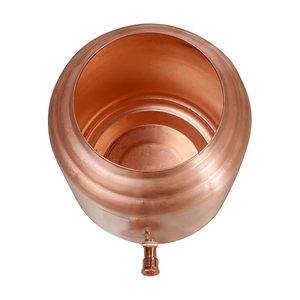 Distributeur de cuivre pur léger fabriqué à la main par AALIYAN IMPEX avec support design Artisanat de luxe en métal pour la maison au prix de gros - Product Image 4