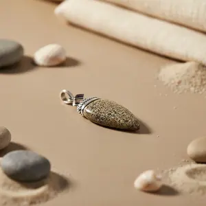 Collar de Plata 925 con Colgante de Topacio, Estilo Vintage, Chapado en Oro Rodio, Patrón Geométrico de Números, Joyería de Regalo para Mujer - Product Image 1