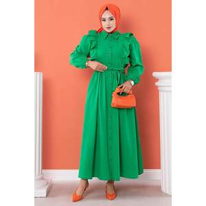 ชุดฮิญาบสีเขียวแต่งระบาย - Product Image 5