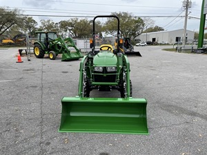 Entrega Rápida de Repuestos Usados para Tractor Agrícola John Deere 3032E 70HP con Motor, Caja de Cambios y Rodamientos de Primera Calidad a Precio de Mayoreo - Product Image 5
