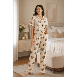 Conjunto de Pijama con Estampado de Osito de Peluche Beige, Cintura Elástica, Cómodo y Transpirable, con Logotipo Personalizado, Talla Única - Product Image 1