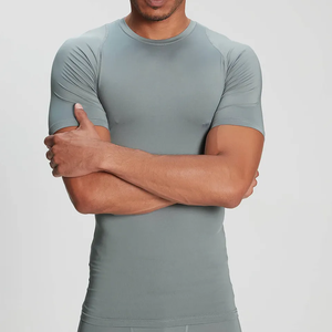 Pas cher prix hommes Simple couleur unie respirant ample décontracté col rond t-shirts fitness t-shirt hommes - Product Image 1