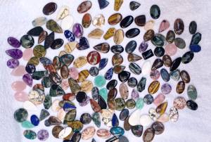 พลอยแจสเปอร์ลายเสือดาวธรรมชาติคุณภาพพรีเมียมแบบคาโบชองสำหรับทำเครื่องประดับจากผู้จัดจำหน่ายจำนวนมาก - Product Image 4