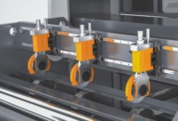 Découpeuse rotative double haute précision 0,15 mm motorisée par ordinateur pour papier kraft couché, machine à découper et à refendre le papier en rouleaux