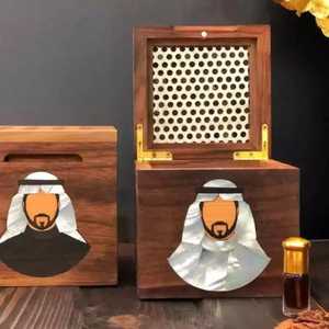 Quemador de incienso árabe con incrustaciones de madera y nácar Mubkhar a muy bajo precio por United Trade World - Product Image 1
