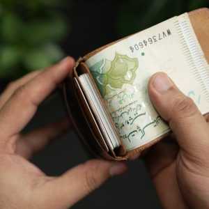 No. Cartera de Tarjetas 101 Hecha a Mano, Todo en Uno, de Cuero de Grano Completo, Unisex, Delgada, Compacta, Color Marrón Vintage - Product Image 5