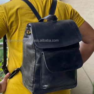 Fait main En Cuir Noir Sac À Dos Unisexe Sac À Dos Sac - Product Image 2