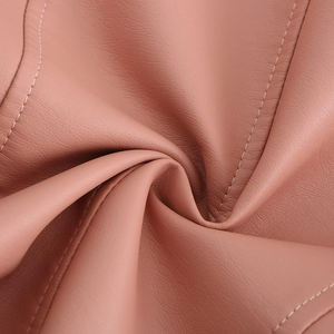 Veste en cuir pour femmes, élégante, vêtement d'extérieur d'hiver, conçue pour le confort, la durabilité et la mode quotidienne - Product Image 5