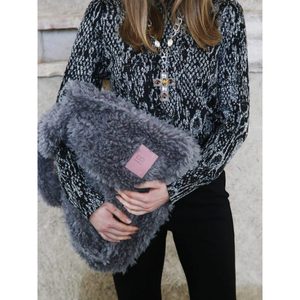 Bolso de compras de cuero PU de moda para mujer de Mona con bolso de mano de piel portátil para mujer - Product Image 1