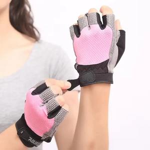 Top Fashion Factory-Made Premium Quality Gym Fitness Guantes Material de cuero de alta calidad Etiqueta personalizada Precio razonable Venta caliente - Product Image 1