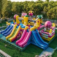 Promotion Château gonflable licorne arc-en-ciel avec toboggan