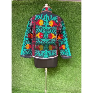 Veste d'Hiver en Coton Indien avec Broderie Florale à la Main, Veste Unisexe, Manteau Fait Main, Pardessus Style Boho Hippie, Suzani - Product Image 6