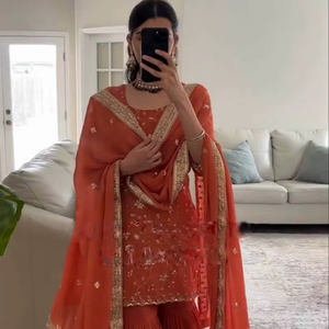 Sharara pour femme, style Kritva, en faux georgette lourde, orné de sequins, séchage rapide, pour mariage, automne et été, fabrication artisanale, excellence ethnique - Product Image 1