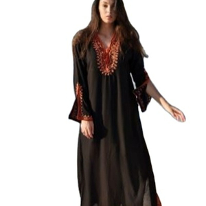 Kaftan traditionnel ample à col en V pour femmes musulmanes, imprimé, disponible au prix de gros auprès de Indian Casual Dress - Product Image 1