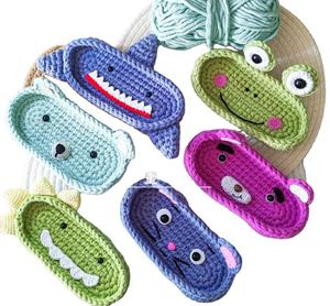 Crochet Eyeglass Case Handmade Eyeglasses Holder Boite Bear Animal Glass Glaser Handwork Holder Kasten Cute Amigurumi Frog Case - Product Image 1