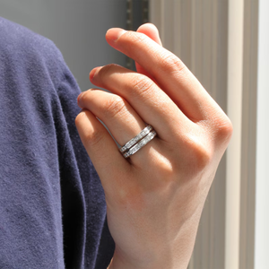 Princesse Channel Set Demi Bague Éternité Dainty 14k Or Jaune et Blanc Plaqué Rhodium Pierres Précieuses Certifiées IGI - Product Image 6