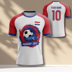 Maglia da Tifoso Paraguay WC 2026, T-Shirt Rossa Bianca e Blu con Grafica Calcistica, Orgoglio Sudamericano, Maglietta Promozionale per il Giorno della Partita - Product Image 2