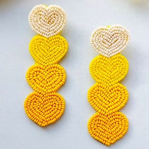 Pendientes de Corazón con Cuentas Bordadas, Estilo Étnico, Hechos a Mano en India, Color Personalizado, para Mujeres y Niñas, para el Día de San Valentín - Product Image 6