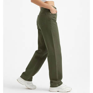 Vaqueros holgados de talla grande para mujer con corte relajado y pierna ancha, cintura alta, perfectos para atuendos casuales de calle y uso diario. - Product Image 4