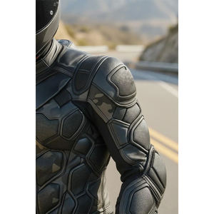 Combinaison de sécurité moto personnalisable pour hommes et femmes – Vente en gros, respirante, coupe-vent, séchage rapide, grandes tailles, vêtements de course en cuir personnalisables - Product Image 4