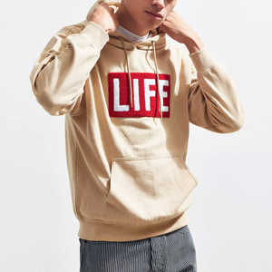 เสื้อฮู้ดดี้แขนยาวทรงหลวมสำหรับผู้ชาย ออกแบบพิเศษ ผ้าฟลีซหนานุ่มสำหรับฤดูหนาว คุณภาพสูง ผ้าฝ้าย 100% ปักลายเชนิลล์แบบดิจิทัล - Product Image 1