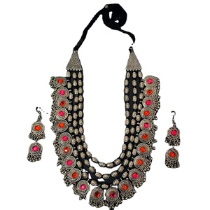 Collar Geométrico de Diamantes Hecho a Mano Tradicional Afgano, Accesorio de Moda Étnico y Cultural para Mujer, para Festivales y Bodas - Product Image 3