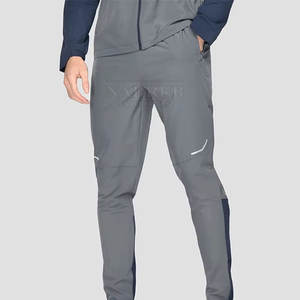 Conjunto de Sudadera con capucha cortavientos versátil con característica de embalaje compacto Conjunto de Sudadera con capucha cortavientos suave con costuras sin costuras - Product Image 4