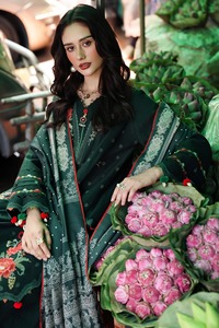 Robe de mariée d'été en jacquard, dentelle, broderie de sequins, écologique, silhouette trapèze, longueur genou, couleur personnalisée, haute qualité, sur mesure - Product Image 3