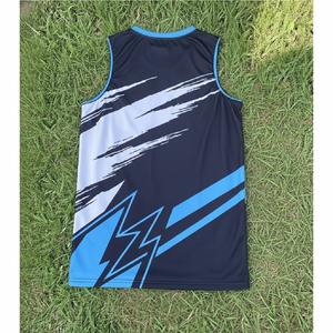 Conjunto de Uniforme de Baloncesto Reversible de Poliéster Personalizado con Nuevo Diseño, de Secado Rápido y Malla - Product Image 3