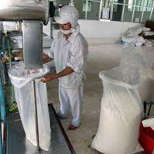 Poudre de noix de coco desséchée de qualité moyenne au goût sucré processus publicitaire séché exportation Vietnam (contacter Mme Jennie) - Product Image 6