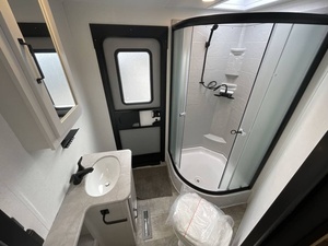 Camping-car motorisé d'occasion 2025 F-o-r-e-s-t R-i-v-e-r P-u-m-a 28BHSS - Product Image 6