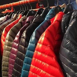 Veste d'hiver pour hommes respirante fabriquée en usine, col montant de grande taille avec logo avant, vêtements chauds pour adultes - Product Image 1