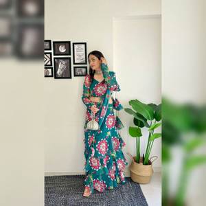 Lehenga Choli Saree en Faux Georgette Super Hit, prêt à porter, avec un design de chemisier prêt à porter, style moderne pour les fêtes - Product Image 1