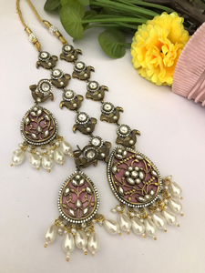 Kundan Fusion Jewelry Set Mezcla perfecta de artesanía tradicional y estilo contemporáneo para fiestas y ocasiones especiales - Product Image 5