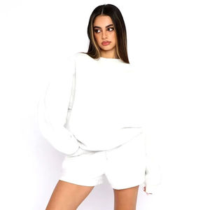 Conjunto de 2 piezas de alta calidad, conjunto de ropa deportiva para mujer, pantalones cortos con logotipo personalizado, sudaderas y ropa deportiva corta informal alta para mujer - Product Image 3