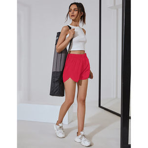 96% Nylon 4% Spandex True Fit pantalones cortos de cintura alta para mujer con bolsillo oculto forro transpirable y diseño transpirable oculto - Product Image 3