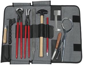 Kit d'outils professionnels pour ferrage de chevaux, kit de toilettage pour ferrage avec coupe-ongles, pince à crins, extracteur de clous, marteau de ferrage, râpe et boucle - Product Image 1