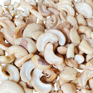 Noix de cajou crues de haute qualité WW320 Emballage personnalisé Vietnam Santigo - Product Image 1