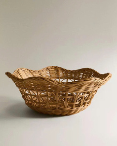 Un impresionante estilo de diseño para su hogar Multiusos Maravilloso para la vajilla Un cuenco de ratán con adornos festoneados - Product Image 1