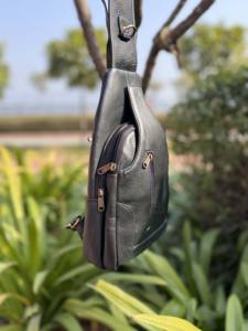 Best Seller New Arrival Stylish Unisex Genuine Leather Shoulder <b>Travel</b> <b>Bag</b> <b>Handbag</b> Multi Uses Money <b>Bag</b> Stylish Useful <b>Bags</b> - Product Image 3