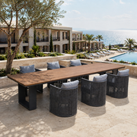 Ensemble de salle à manger d'extérieur en acier inoxydable étanche avec fauteuils en corde tressée, mobilier de patio de qualité hôtelière pour complexes hôteliers