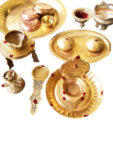 Traditionnel hindou religieux en laiton Puja Thali fantaisie thème conception en relief plaque en métal pour Pooja Arti décoration de la maison Diwali cadeau